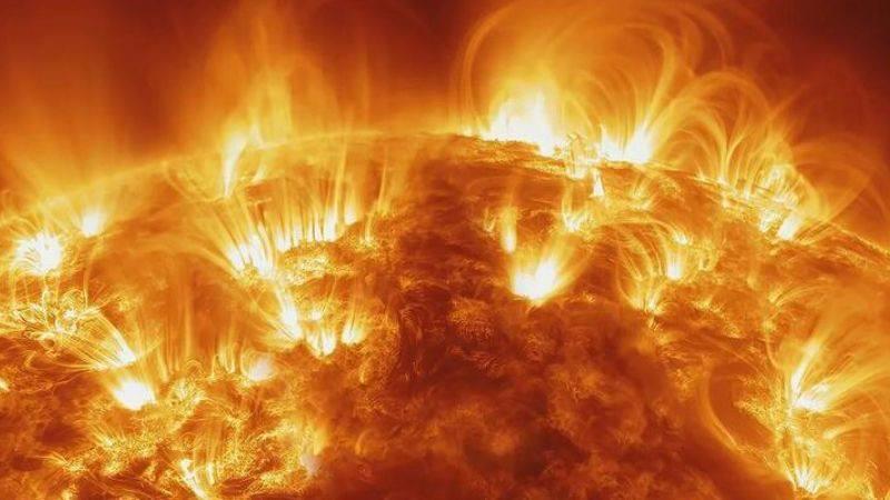 извержение на поверхности Солнца